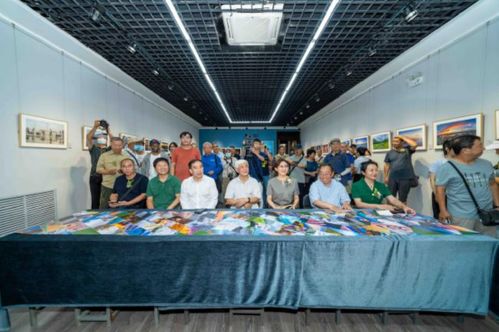 黑龍江省首屆中俄地方文化藝術(shù)季 家鄉(xiāng)情 中俄名家攝影作品展開(kāi)幕